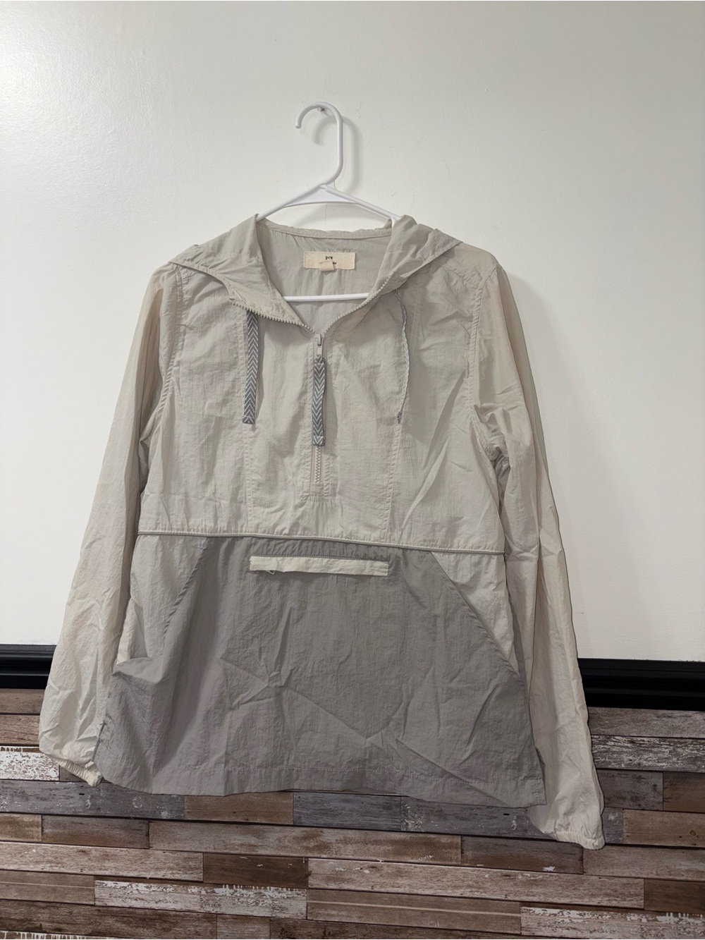 Thread & Supply Two-Tone Hooded Windbreaker Jacket Size Small
